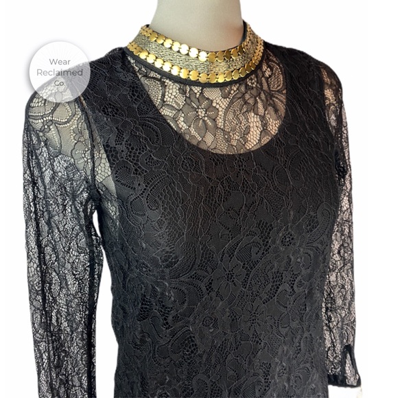 DESIGN HISTORY Black Lace and Gold Mock Neck Top - Picture 2 of 6